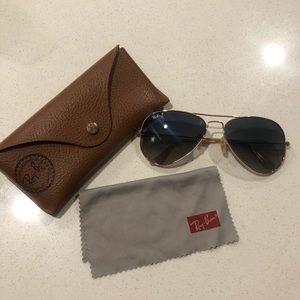 Ray Ban Classic Aviator sunglasses